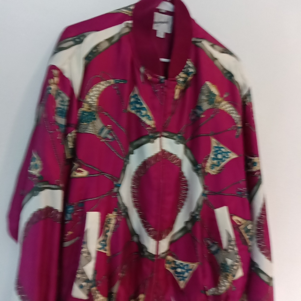 Stylish Women's Patterned Jacket - image 3